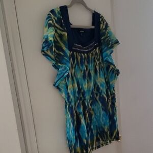 Apt. 9 Blue and Green Tie-Dye Tunic with Embellished Neckline